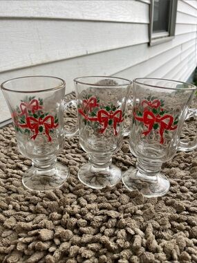 Set of 3 Festive Holly & Bow Glass Mugs